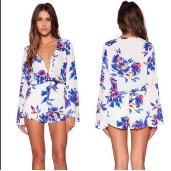 Show Me Your Mumu Red Rocks Floral Romper in Petal Pink Bell Sleeve Medium - Picture 3 of 11